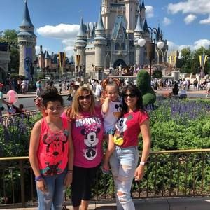 Meet your Posher, Awilda